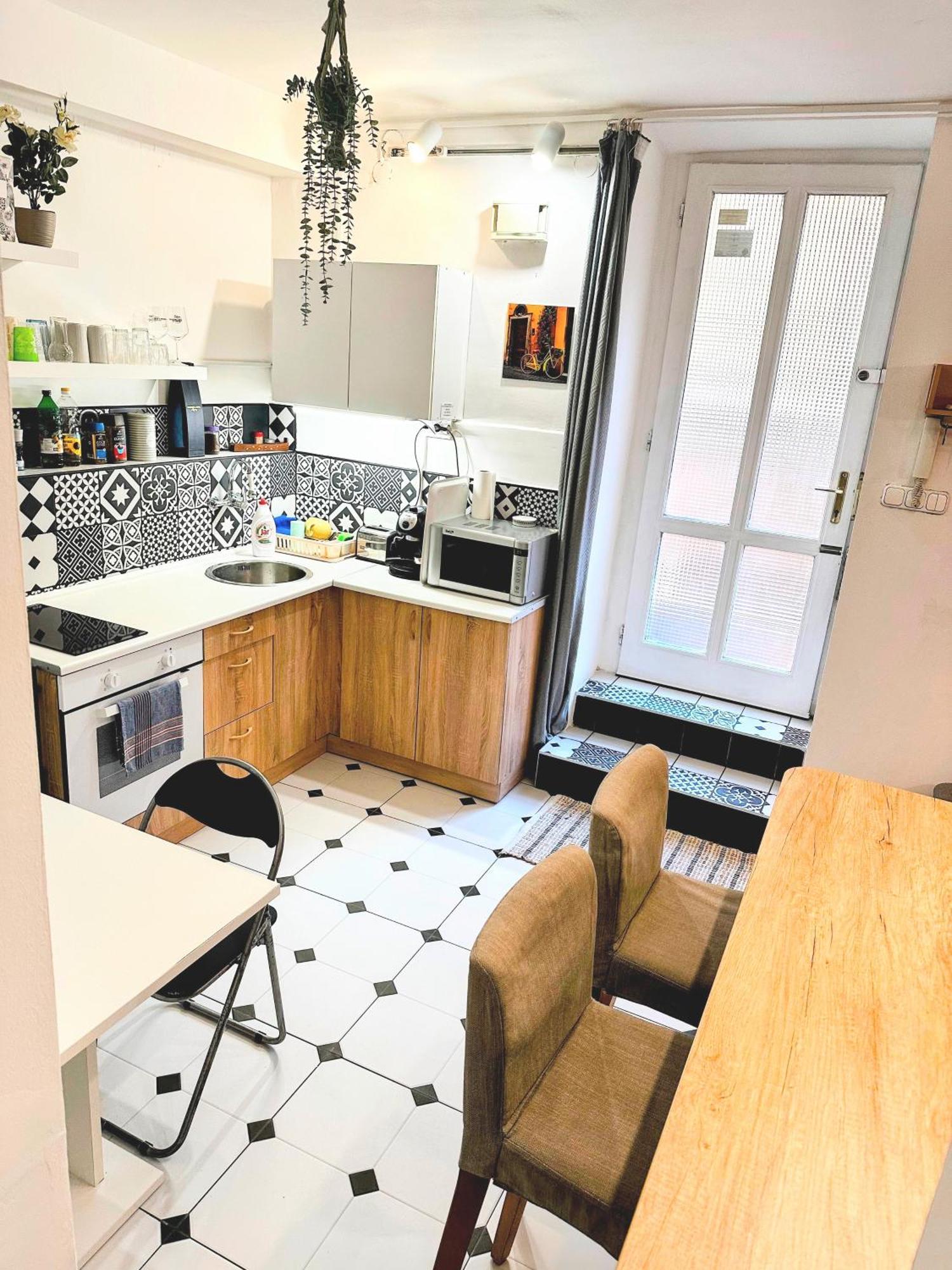 Dob71-Cozy Flat In The Center Of Budapest- Recently Renovated エクステリア 写真